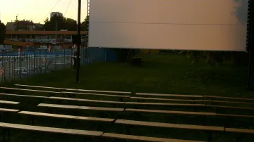 Letní kino na Dobráku