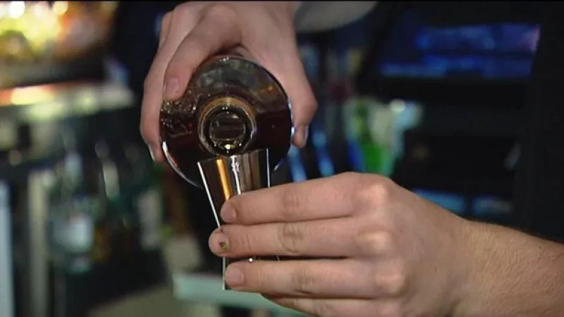 Soud definoval nezřízený život