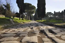 Římské silnice přinášely Evropě prosperitu staletí po zániku impéria