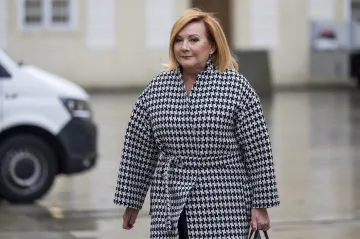 Provizorium nemusí být problém, nebude-li dlouhé, zaznělo v Událostech, komentářích z ekonomiky