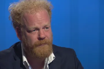 Další rozpočet s deficitem. Dluh nikoho nebolí, bolet začne, až bude zle, varuje Sedláček 