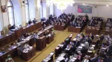 Šest poslanců ODS pro zvýšení DPH ruku nezvedne