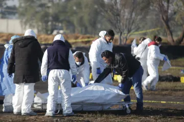 Počet obětí výbuchu palivového potrubí v Mexiku stoupl na 85