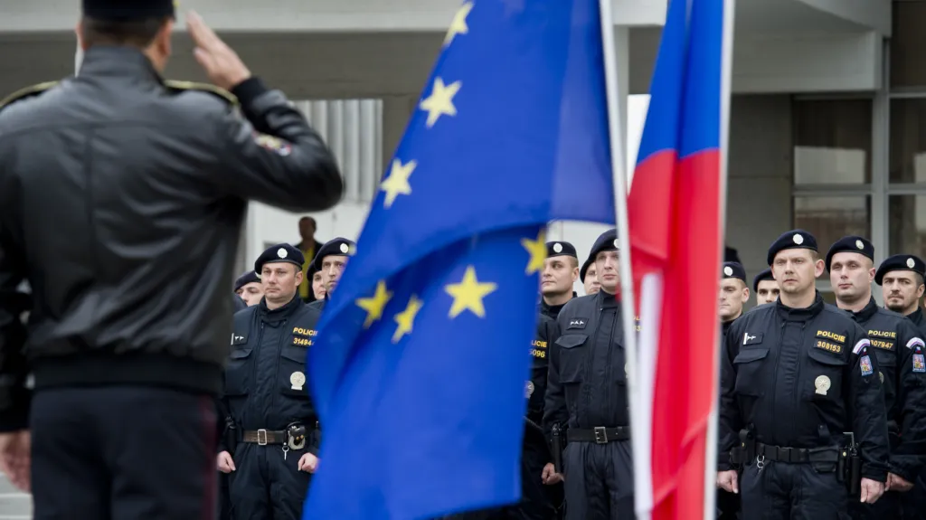 Policisté, kteří odjeli chránit maďarské hranice