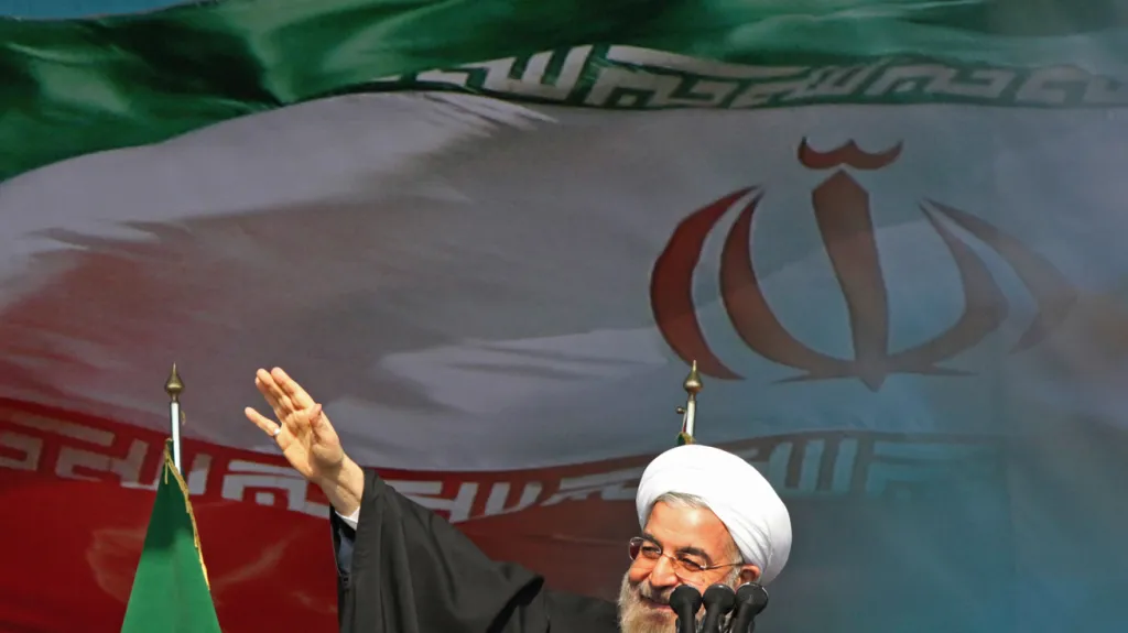 Hasan Rouhání na oslavách 35. výročí islámské revoluce