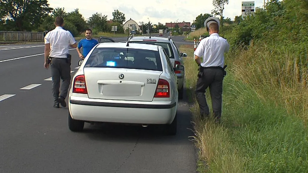 Civilní policejní vůz s měřicí technikou