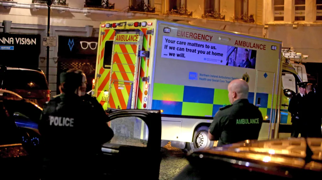 V severoirském Londonderry před soudem explodovalo auto