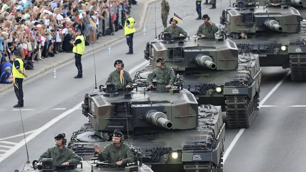 Vojenská přehlídka v Polsku
