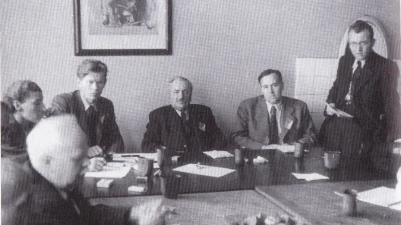 Česká národní rada. Čtvrtý zprava Josef Smrkovský