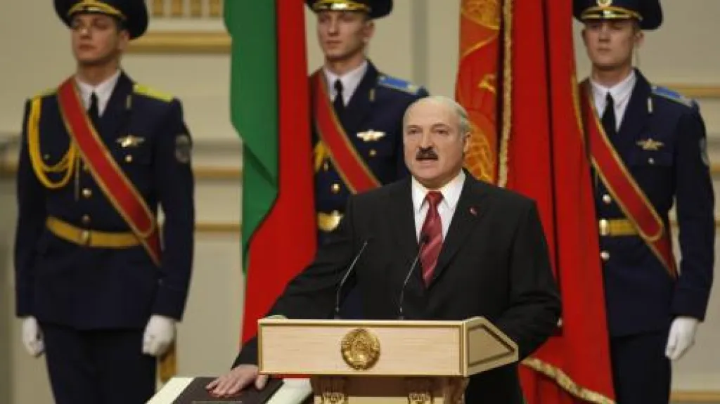 Alexandr Lukašenko se počtvrté ujal funkce běloruského prezidenta