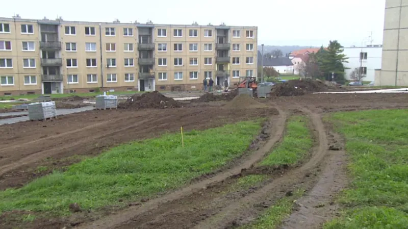 Bečov - místo po zbouraných panelácích