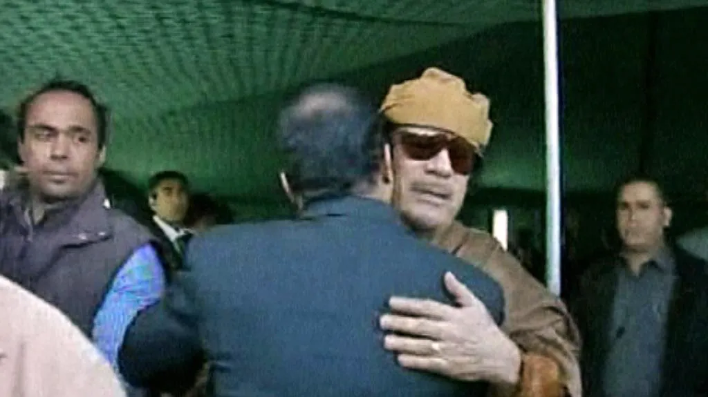 Setkání Muammara Kaddáfího s delegací Africké unie