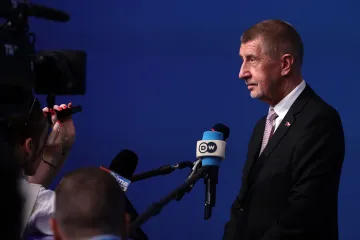 Pavel v Ankaře řešil výdaje i Ukrajinu, Babiš mluvil s Trumpem