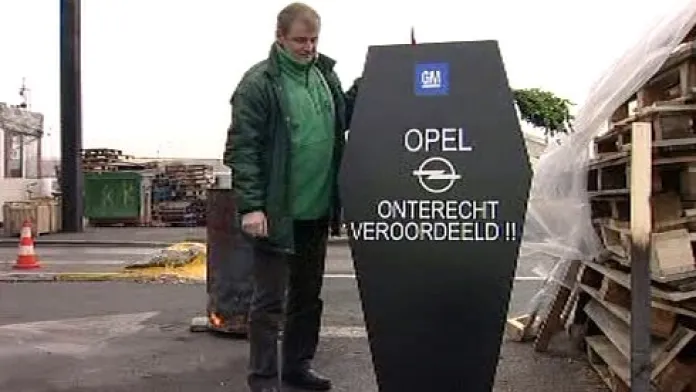 Nespokojený zaměstnaneci Opelu v Anverpách