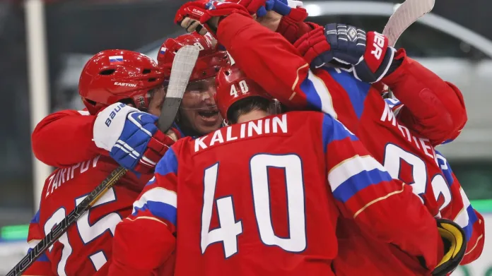 Radující se hokejisté Ruska