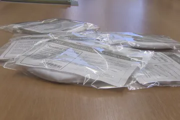 V Pardubicích nakoupili falešné nanoroušky pro první linii. Na podvod přišli v Liberci