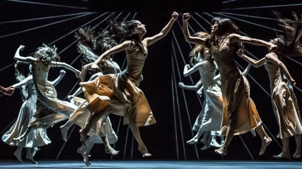 Česká baletní symfonie II / Stabat Mater