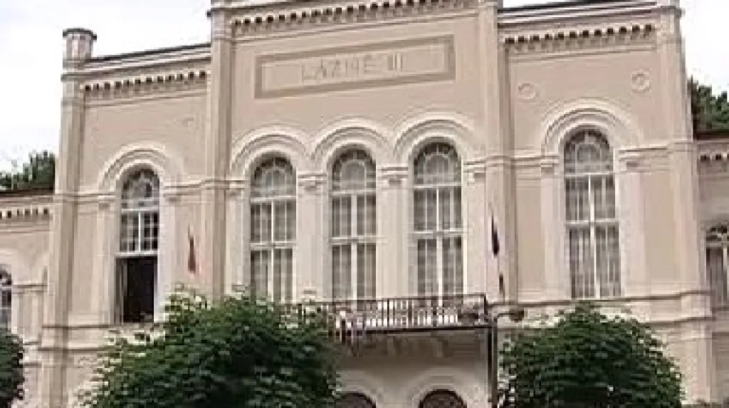Budova Lázní III v Karlových Varech