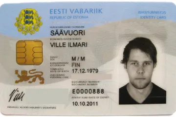 Vědci z Brna našli slabinu, která ohrožuje čipy po celém světě