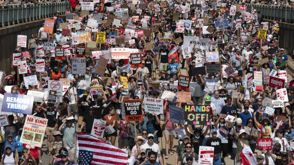 Demonstrace ve Washingtonu kvůli nasazení Národní gardy