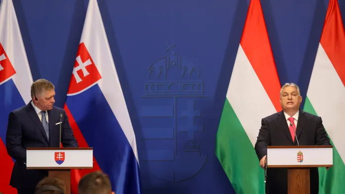 Robert Fico a Viktor Orbán po jednání v Budapešti