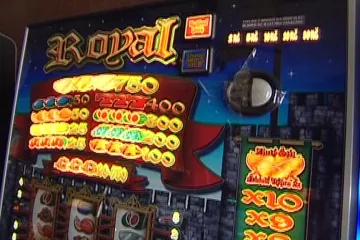 Novela ruší poplatky za hrací automaty, viníkem je prý Babák