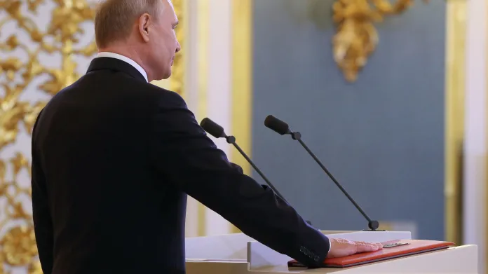 90’ ČT24 – Putin znovu vládne Rusku