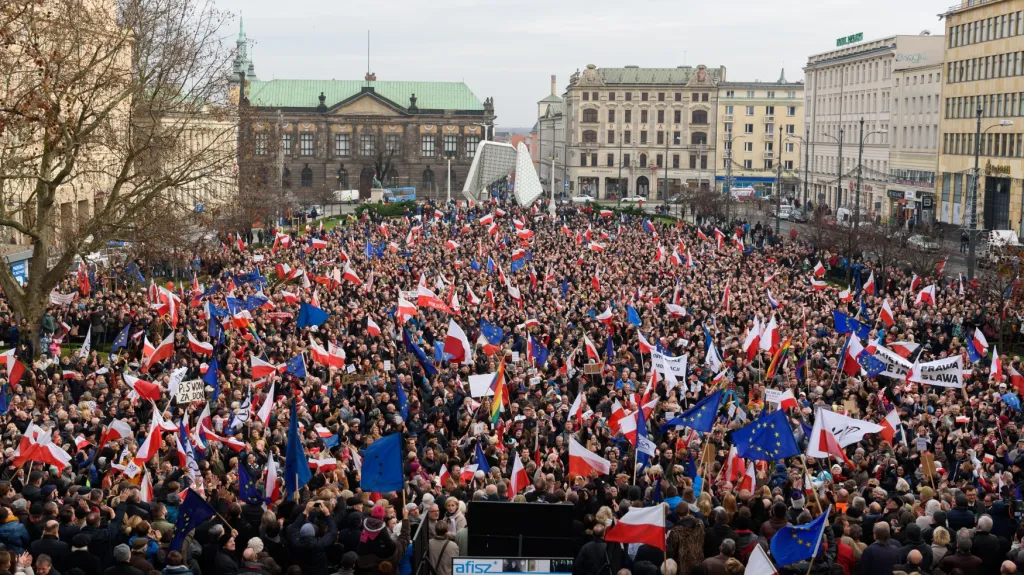 Protivládní demonstrace v Polsku