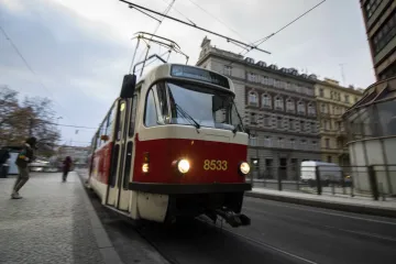 Pražané nově zjistí skutečné polohy tramvají. Data na webu i v aplikaci se aktualizují každých 30 vteřin