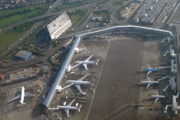 Všichni jsou proti, třetí runway na Heathrow ale bude