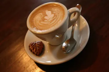 V testu uspěly drahé kávy i privátní značky řetězců