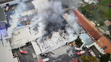 Požár v Nehvizdech