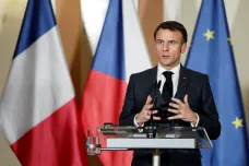Macron v Praze vyzdvihl jadernou spolupráci. O dostavbu českých bloků soupeří Francie s Koreou