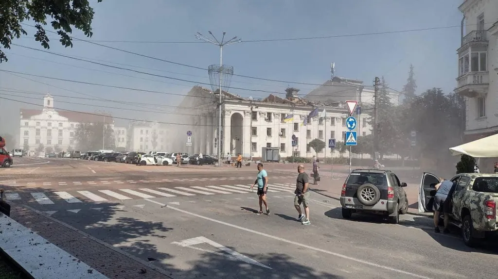 Následky ruského útoku na Černihiv, 19. srpna 2023