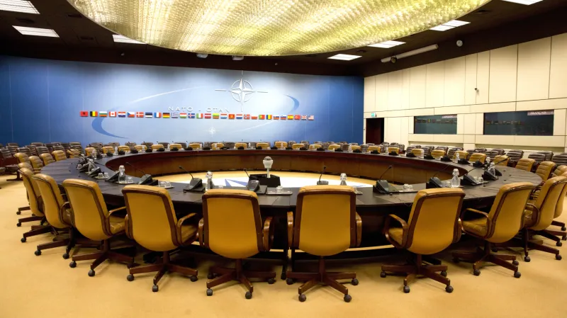 Room 1 ve starém sídle NATO