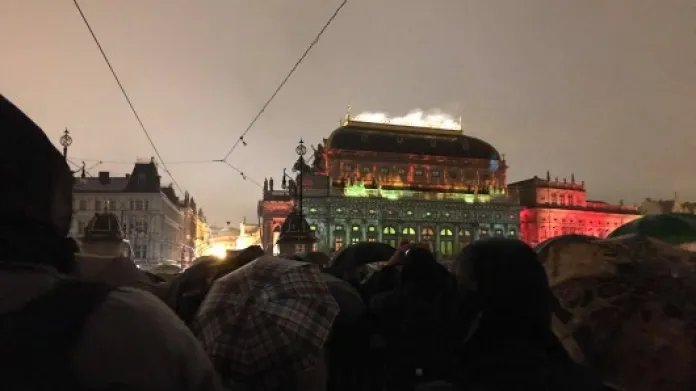 Videomapping Národního divadla Zdroj: ČT24