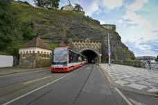 Na tři týdny se pro tramvaje i auta zavřel Vyšehradský tunel
