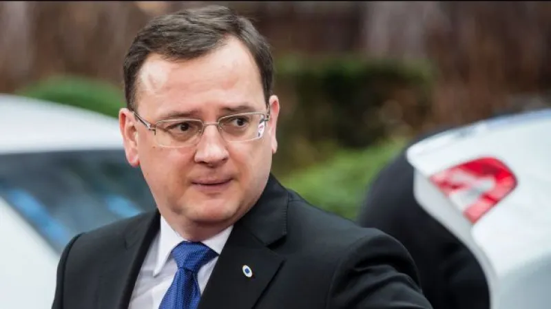 Summit o dlouhodobém rozpočtu EU pokračuje