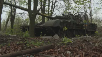 Český tank u Bachmutu