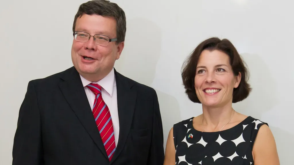 Alexandr Vondra a Karin Enströmová