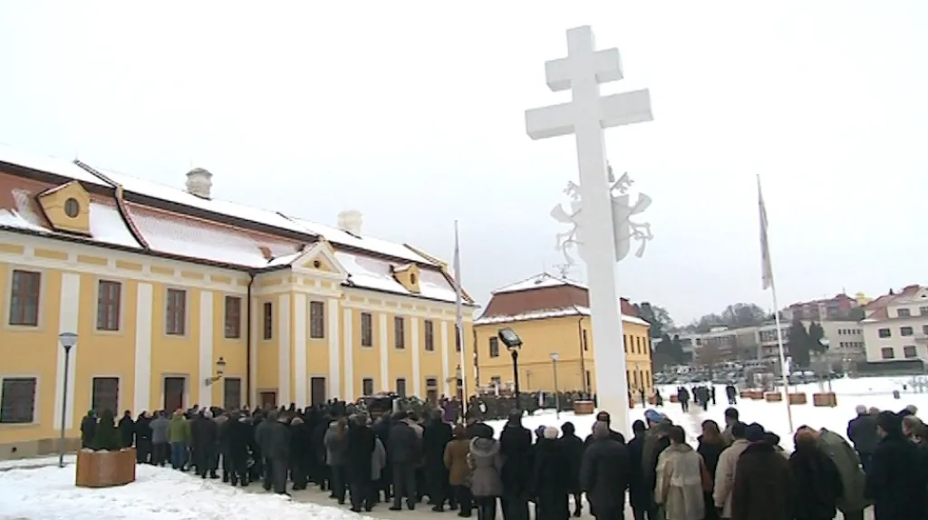 Rozloučení se konalo v Maděrově rodném Velehradě