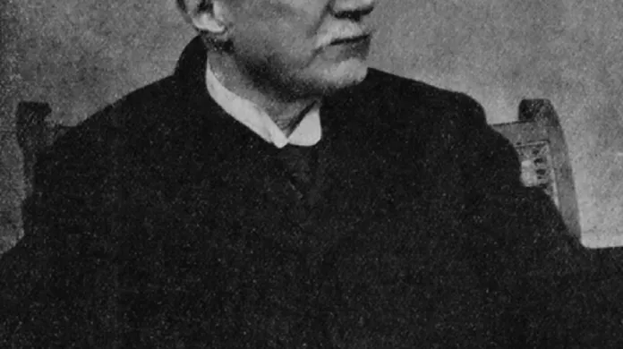 Antonín Sova na snímku z roku 1922