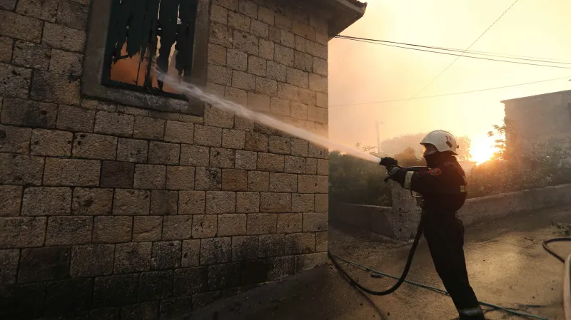 Český konzul ve Splitu: Turisté jsou mimo nebezpečí