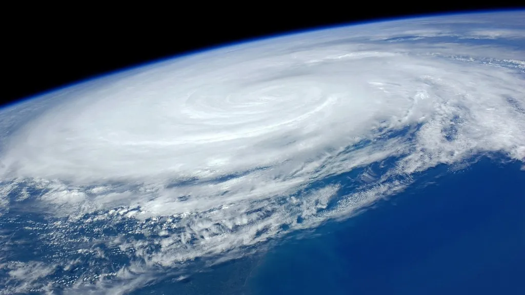 Hurikán z ISS