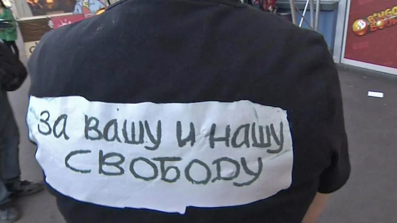 Natalija Gorbaněvská během nedělního shromáždění