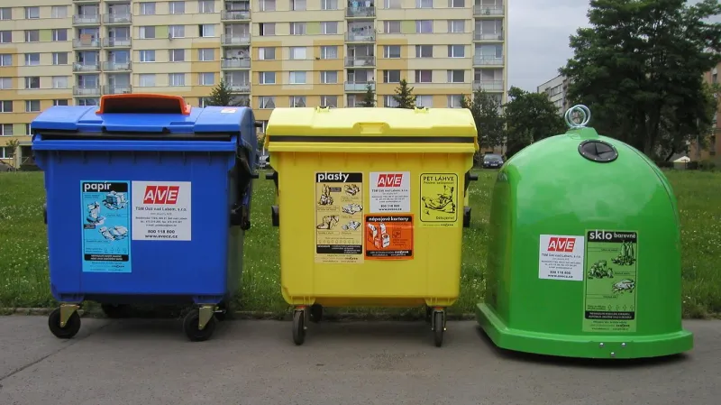 Kontejnery na tříděný odpad