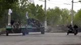 Ukrajinská armáda útočí na separatisty u Slavjansku