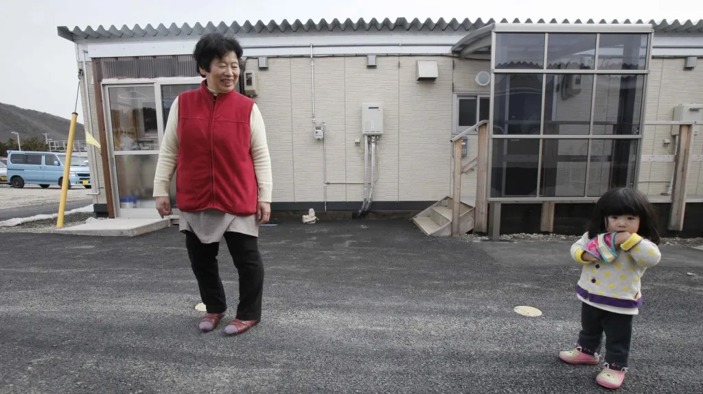 Japonci evakuovaní z oblasti kolem Fukušimy