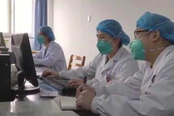 Neznámý virus se objevil už i v Thajsku a Japonsku. Čína hlásí dva mrtvé