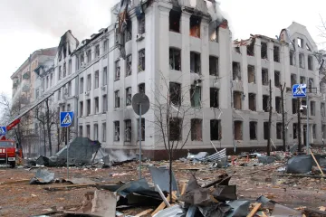 Ukrajinka posílá videa z ostřelování Charkova matce do Ruska, ta ale dceři nevěří